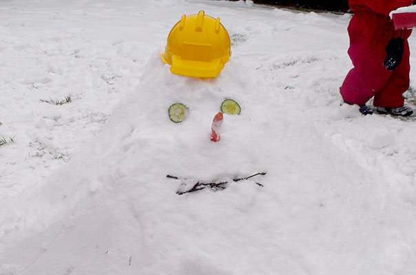 So sieht er aus, der Schneemann der Tageskinder der Kindertagespflege TiQ! in Braunschweig Querum.