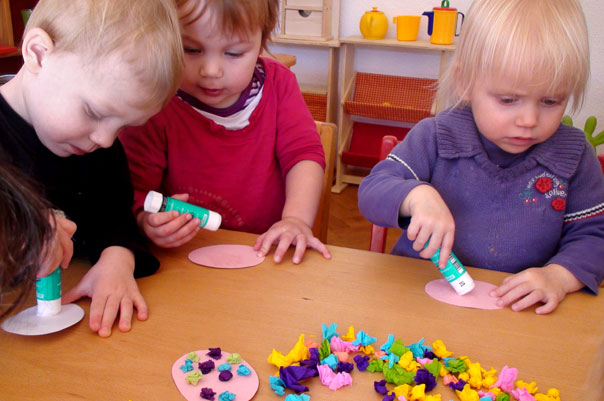 Kindertagespflege Tagesmütter Braunschweig: Frühling bei TiQ! Tagespflege in Querum