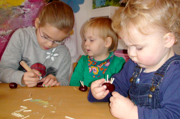 Kastanienmännchen für Braunschweig ? TiQ! Tagespflege in Querum Nicole Appel und Antje Storek, Kindertagespflege Tagesmutter Großtagespflege Braunschweig Querum