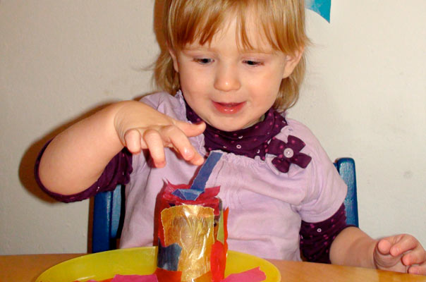 Die kleinsten Laternen der Welt! TiQ! Tagespflege in Braunschweig Querum, Nicole Appel und Antje Storek – Kindertagespflege, Tagesmutter und Großtagespflege für Braunschweig Querum, Gliesmarode, Riddagshausen, Östliches Ringgebiet, Volkmarode, Bienrode, Waggum, Hondelage, Schuntersiedlung, Kralenriede, Dibbesdorf, Schwarzer Berg, Siegfriedviertel, Nordstadt und Schapen