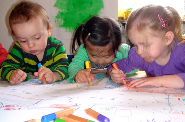 Unsere Tageskinder zeichnen eine Schatzkarte – und suchen einen Schatz! TiQ! Kindertagespflege in Braunschweig Querum, Nicole Appel und Antje Storek – Kindertagespflege, Tagesmutter und Großtagespflege für Braunschweig Querum, Gliesmarode, Riddagshausen, Östliches Ringgebiet, Volkmarode, Bienrode, Waggum, Hondelage, Schuntersiedlung, Kralenriede, Dibbesdorf, Schwarzer Berg, Siegfriedviertel, Nordstadt und Schapen