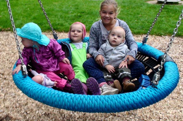 Wir sind wieder da und unterwegs zum Spielplatz! TiQ! Kindertagespflege in Braunschweig Querum, Nicole Appel und Antje Storek – Kindertagespflege, Tagesmutter und Großtagespflege für Braunschweig Querum, Gliesmarode, Riddagshausen, Östliches Ringgebiet, Volkmarode, Bienrode, Waggum, Hondelage, Schuntersiedlung, Kralenriede, Dibbesdorf, Schwarzer Berg, Siegfriedviertel, Nordstadt und Schapen