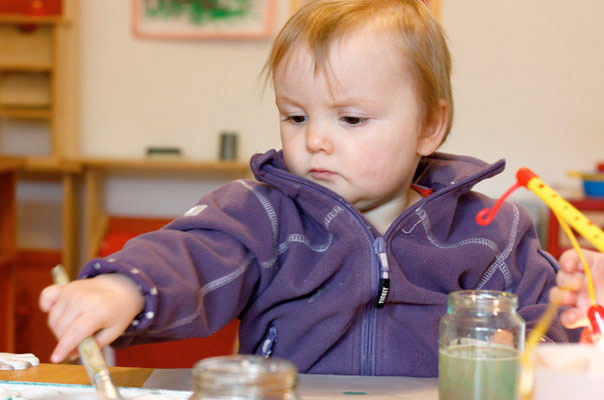 Laterne, Laterne – Tageskinder basteln Laternen! TiQ! Kindertagespflege in Braunschweig Querum, Nicole Appel und Antje Storek – Kindertagespflege, Tagesmutter und Großtagespflege für Braunschweig Querum, Gliesmarode, Riddagshausen, Östliches Ringgebiet, Volkmarode, Bienrode, Waggum, Hondelage, Schuntersiedlung, Kralenriede, Dibbesdorf, Schwarzer Berg, Siegfriedviertel, Nordstadt und Schapen