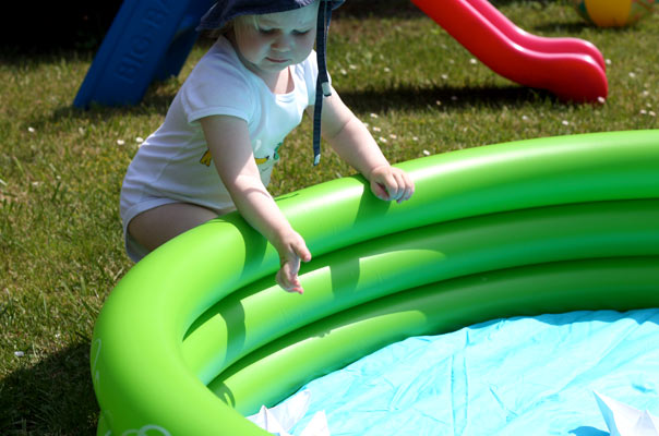 Das weite, endlose Meer. TiQ! Kindertagespflege in Braunschweig Querum, Nicole Appel und Antje Storek – Kindertagespflege, Tagesmutter und Großtagespflege für Braunschweig Querum, Gliesmarode, Riddagshausen, Östliches Ringgebiet, Volkmarode, Bienrode, Waggum, Hondelage, Schuntersiedlung, Kralenriede, Dibbesdorf, Schwarzer Berg, Siegfriedviertel, Nordstadt und Schapen