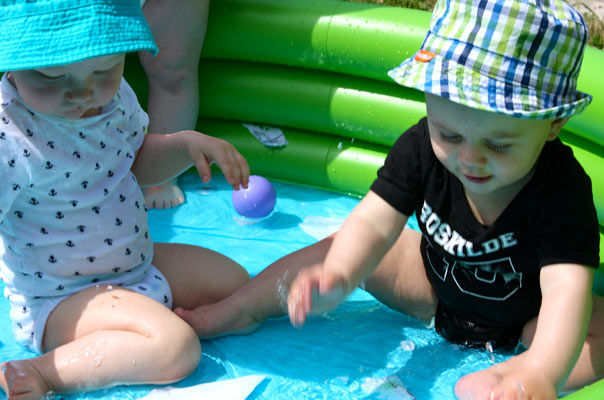 Das weite, endlose Meer. TiQ! Kindertagespflege in Braunschweig Querum, Nicole Appel und Antje Storek – Kindertagespflege, Tagesmutter und Großtagespflege für Braunschweig Querum, Gliesmarode, Riddagshausen, Östliches Ringgebiet, Volkmarode, Bienrode, Waggum, Hondelage, Schuntersiedlung, Kralenriede, Dibbesdorf, Schwarzer Berg, Siegfriedviertel, Nordstadt und Schapen