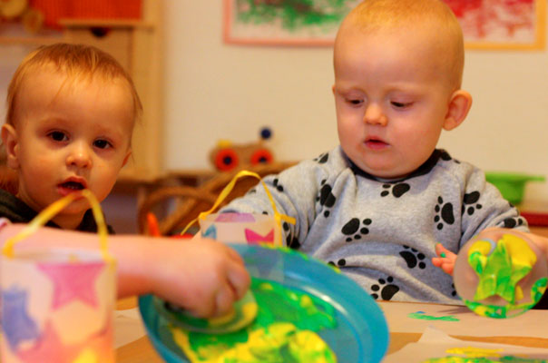 Laterne, Laterne . . . TiQ! Kindertagespflege in Braunschweig Querum, Nicole Appel und Antje Storek – Kindertagespflege, Tagesmutter und Großtagespflege für Braunschweig Querum, Gliesmarode, Riddagshausen, Östliches Ringgebiet, Volkmarode, Bienrode, Waggum, Hondelage, Schuntersiedlung, Kralenriede, Dibbesdorf, Schwarzer Berg, Siegfriedviertel, Nordstadt und Schapen