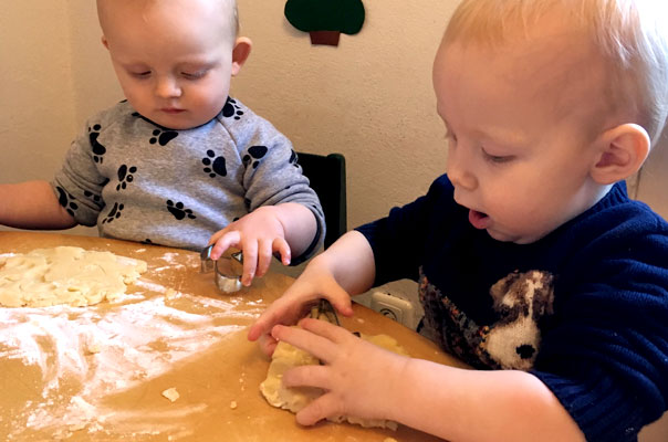 In der Nikolausbäckerei. TiQ! Kindertagespflege in Braunschweig Querum, Nicole Appel und Antje Storek – Kindertagespflege, Tagesmutter und Großtagespflege für Braunschweig Querum, Gliesmarode, Riddagshausen, Östliches Ringgebiet, Volkmarode, Bienrode, Waggum, Hondelage, Schuntersiedlung, Kralenriede, Dibbesdorf, Schwarzer Berg, Siegfriedviertel, Nordstadt und Schapen