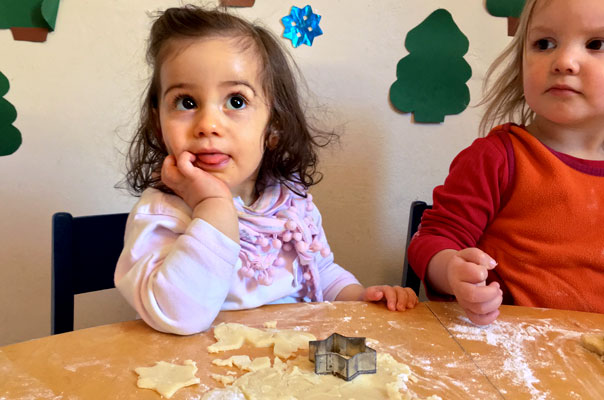 In der Nikolausbäckerei. TiQ! Kindertagespflege in Braunschweig Querum, Nicole Appel und Antje Storek – Kindertagespflege, Tagesmutter und Großtagespflege für Braunschweig Querum, Gliesmarode, Riddagshausen, Östliches Ringgebiet, Volkmarode, Bienrode, Waggum, Hondelage, Schuntersiedlung, Kralenriede, Dibbesdorf, Schwarzer Berg, Siegfriedviertel, Nordstadt und Schapen