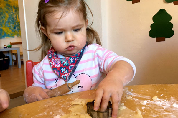 In der Nikolausbäckerei. TiQ! Kindertagespflege in Braunschweig Querum, Nicole Appel und Antje Storek – Kindertagespflege, Tagesmutter und Großtagespflege für Braunschweig Querum, Gliesmarode, Riddagshausen, Östliches Ringgebiet, Volkmarode, Bienrode, Waggum, Hondelage, Schuntersiedlung, Kralenriede, Dibbesdorf, Schwarzer Berg, Siegfriedviertel, Nordstadt und Schapen