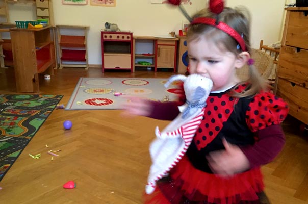 Muffin Helau! TiQ! Kindertagespflege in Braunschweig Querum, Nicole Appel und Antje Storek – Kindertagespflege, Tagesmutter und Großtagespflege für Braunschweig Querum, Gliesmarode, Riddagshausen, Östliches Ringgebiet, Volkmarode, Bienrode, Waggum, Hondelage, Schuntersiedlung, Kralenriede, Dibbesdorf, Schwarzer Berg, Siegfriedviertel, Nordstadt und Schapen