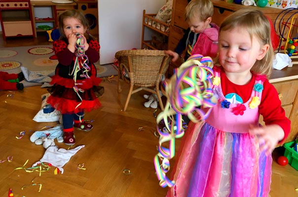 Muffin Helau! TiQ! Kindertagespflege in Braunschweig Querum, Nicole Appel und Antje Storek – Kindertagespflege, Tagesmutter und Großtagespflege für Braunschweig Querum, Gliesmarode, Riddagshausen, Östliches Ringgebiet, Volkmarode, Bienrode, Waggum, Hondelage, Schuntersiedlung, Kralenriede, Dibbesdorf, Schwarzer Berg, Siegfriedviertel, Nordstadt und Schapen