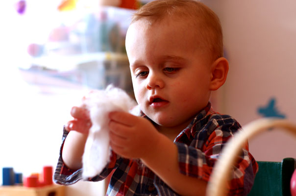 Tageskinder säen Osterkresse! TiQ! Kindertagespflege in Braunschweig Querum, Nicole Appel und Antje Storek – Kindertagespflege, Tagesmutter und Großtagespflege für Braunschweig Querum, Gliesmarode, Riddagshausen, Östliches Ringgebiet, Volkmarode, Bienrode, Waggum, Hondelage, Schuntersiedlung, Kralenriede, Dibbesdorf, Schwarzer Berg, Siegfriedviertel, Nordstadt und Schapen