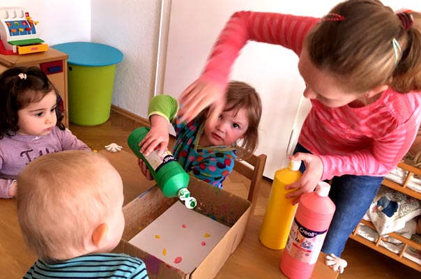 Zukunftstag bei TiQ! TiQ! Kindertagespflege in Braunschweig Querum, Nicole Appel und Antje Storek – Kindertagespflege, Tagesmutter und Großtagespflege für Braunschweig Querum, Gliesmarode, Riddagshausen, Östliches Ringgebiet, Volkmarode, Bienrode, Waggum, Hondelage, Schuntersiedlung, Kralenriede, Dibbesdorf, Schwarzer Berg, Siegfriedviertel, Nordstadt und Schapen