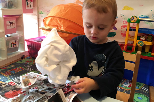 Tageskinder und Tagesmütter feiern Halloween! TiQ! Kindertagespflege in Braunschweig Querum, Nicole Appel und Antje Storek – Kindertagespflege, Tagesmutter und Großtagespflege für Braunschweig Querum, Gliesmarode, Riddagshausen, Östliches Ringgebiet, Volkmarode, Bienrode, Waggum, Hondelage, Schuntersiedlung, Kralenriede, Dibbesdorf, Schwarzer Berg, Siegfriedviertel, Nordstadt und Schapen