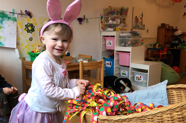 Tageskinder und Tagesmütter feiern Fasching! TiQ! Kindertagespflege in Braunschweig Querum, Nicole Appel und Antje Storek – Kindertagespflege, Tagesmutter und Großtagespflege für Braunschweig Querum, Gliesmarode, Riddagshausen, Östliches Ringgebiet, Volkmarode, Bienrode, Waggum, Hondelage, Schuntersiedlung, Kralenriede, Dibbesdorf, Schwarzer Berg, Siegfriedviertel, Nordstadt und Schapen