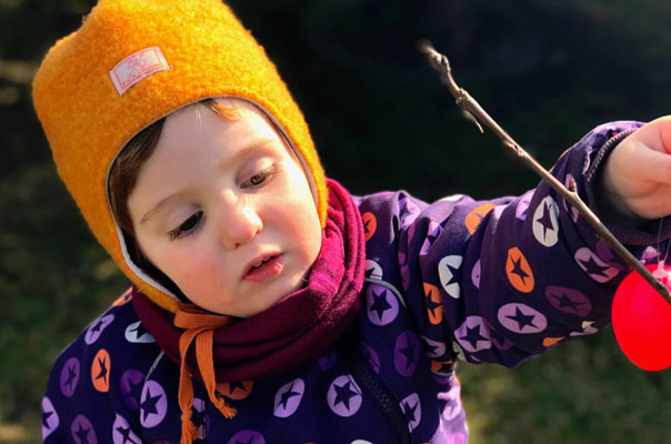 Tageskinder und Tagesmütter bemalen Ostereier - bald ist Ostern! TiQ! Kindertagespflege in Braunschweig Querum, Nicole Appel und Antje Storek – Kindertagespflege, Tagesmutter und Großtagespflege für Braunschweig Querum, Gliesmarode, Riddagshausen, Östliches Ringgebiet, Volkmarode, Bienrode, Waggum, Hondelage, Schuntersiedlung, Kralenriede, Dibbesdorf, Schwarzer Berg, Siegfriedviertel, Nordstadt und Schapen