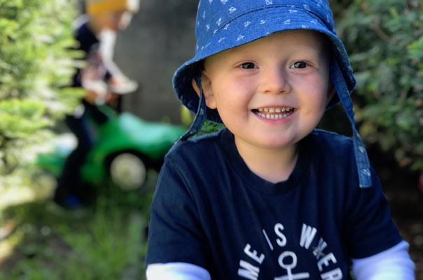 Sommersonnesonnenschein mit Tageskindern und Tagesmüttern! TiQ! Kindertagespflege in Braunschweig Querum, Nicole Appel und Antje Storek – Kindertagespflege, Tagesmutter und Großtagespflege für Braunschweig Querum, Gliesmarode, Riddagshausen, Östliches Ringgebiet, Volkmarode, Bienrode, Waggum, Hondelage, Schuntersiedlung, Kralenriede, Dibbesdorf, Schwarzer Berg, Siegfriedviertel, Nordstadt und Schapen