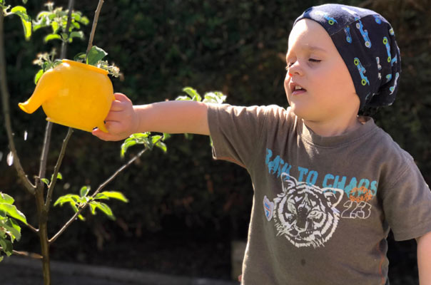 Sommersonnesonnenschein mit Tageskindern und Tagesmüttern! TiQ! Kindertagespflege in Braunschweig Querum, Nicole Appel und Antje Storek – Kindertagespflege, Tagesmutter und Großtagespflege für Braunschweig Querum, Gliesmarode, Riddagshausen, Östliches Ringgebiet, Volkmarode, Bienrode, Waggum, Hondelage, Schuntersiedlung, Kralenriede, Dibbesdorf, Schwarzer Berg, Siegfriedviertel, Nordstadt und Schapen