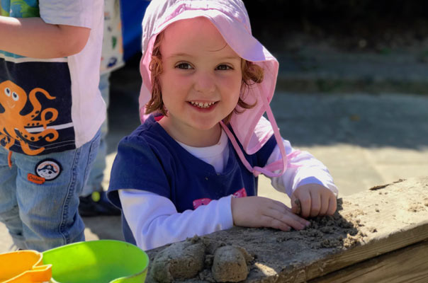 Sommersonnesonnenschein mit Tageskindern und Tagesmüttern! TiQ! Kindertagespflege in Braunschweig Querum, Nicole Appel und Antje Storek – Kindertagespflege, Tagesmutter und Großtagespflege für Braunschweig Querum, Gliesmarode, Riddagshausen, Östliches Ringgebiet, Volkmarode, Bienrode, Waggum, Hondelage, Schuntersiedlung, Kralenriede, Dibbesdorf, Schwarzer Berg, Siegfriedviertel, Nordstadt und Schapen