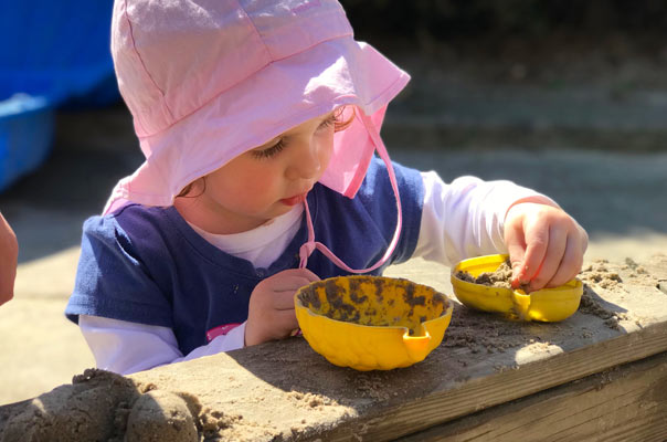 Sommersonnesonnenschein mit Tageskindern und Tagesmüttern! TiQ! Kindertagespflege in Braunschweig Querum, Nicole Appel und Antje Storek – Kindertagespflege, Tagesmutter und Großtagespflege für Braunschweig Querum, Gliesmarode, Riddagshausen, Östliches Ringgebiet, Volkmarode, Bienrode, Waggum, Hondelage, Schuntersiedlung, Kralenriede, Dibbesdorf, Schwarzer Berg, Siegfriedviertel, Nordstadt und Schapen