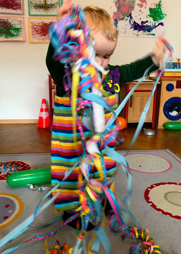 TiQ! feiert Schoduvel! TiQ! Kindertagespflege in Braunschweig Querum, Nicole Appel und Antje Storek – Kindertagespflege, Tagesmutter und Großtagespflege für Braunschweig Querum, Gliesmarode, Riddagshausen, Östliches Ringgebiet, Volkmarode, Bienrode, Waggum, Hondelage, Schuntersiedlung, Kralenriede, Dibbesdorf, Schwarzer Berg, Siegfriedviertel, Nordstadt und Schapen