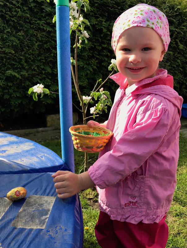 Juhu – er war da! Tageskinder suchen und finden Ostereier. TiQ! Kindertagespflege in Braunschweig Querum, Nicole Appel und Antje Storek – Kindertagespflege, Tagesmutter und Großtagespflege für Braunschweig Querum, Gliesmarode, Riddagshausen, Östliches Ringgebiet, Volkmarode, Bienrode, Waggum, Hondelage, Schuntersiedlung, Kralenriede, Dibbesdorf, Schwarzer Berg, Siegfriedviertel, Nordstadt und Schapen