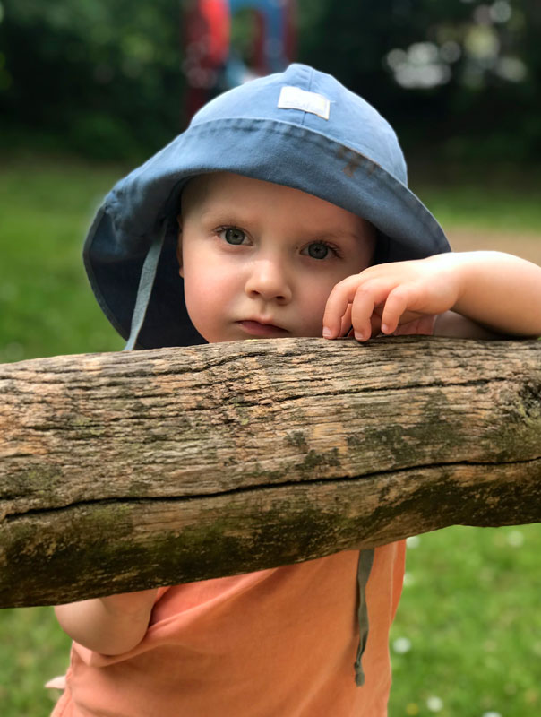 Auf zum Spielplatz! Tageskinder besuchen den Spielplatz. TiG! Kindertagespflege in Braunschweig Gliesmarode Nicole Appel – Kindertagespflege und Tagesmutter für Braunschweig Gliesmarode, Querum, Riddagshausen, Östliches Ringgebiet, Volkmarode, Bienrode, Waggum, Hondelage, Schuntersiedlung, Kralenriede, Dibbesdorf, Schwarzer Berg, Siegfriedviertel, Nordstadt und Schapen