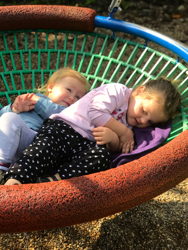 Schönen Sommer! Tageskinder wünschen allen einen schönen Sommer. TiG! Kindertagespflege in Braunschweig Gliesmarode Nicole Appel – Kindertagespflege und Tagesmutter für Braunschweig Gliesmarode, Querum, Riddagshausen, Östliches Ringgebiet, Volkmarode, Bienrode, Waggum, Hondelage, Schuntersiedlung, Kralenriede, Dibbesdorf, Schwarzer Berg, Siegfriedviertel, Nordstadt und Schapen