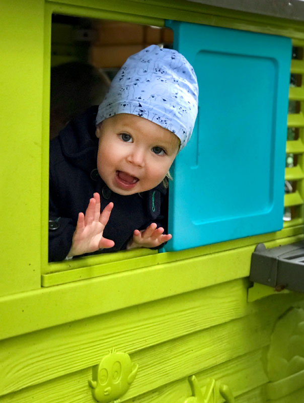 Ki-Ka-Kastaniensammeln! Tageskinder sammeln Kastanien. TiG! Kindertagespflege in Braunschweig Gliesmarode Nicole Appel – Kindertagespflege und Tagesmutter für Braunschweig Gliesmarode, Querum, Riddagshausen, Östliches Ringgebiet, Volkmarode, Bienrode, Waggum, Hondelage, Schuntersiedlung, Kralenriede, Dibbesdorf, Schwarzer Berg, Siegfriedviertel, Nordstadt und Schapen