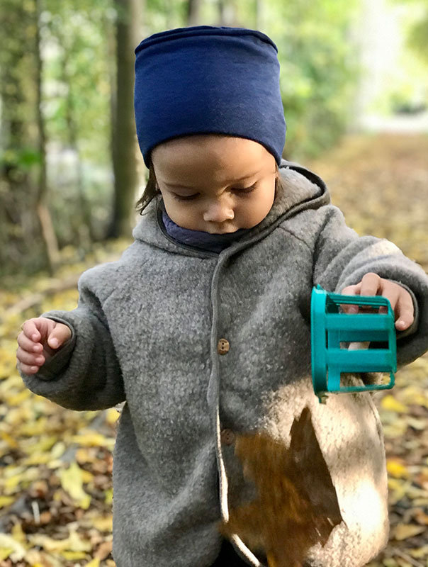 Bunt, bunter, TiG! Tageskinder sammeln buntes Herbstlaub und basteln. TiG! Kindertagespflege in Braunschweig Nicole Appel – Tagespflege, Krippe und Tagesmutter für Braunschweig Gliesmarode, Querum, Riddagshausen, Östliches Ringgebiet, Volkmarode, Bienrode, Waggum, Hondelage, Schuntersiedlung, Kralenriede, Dibbesdorf, Schwarzer Berg, Siegfriedviertel, Nordstadt und Schapen