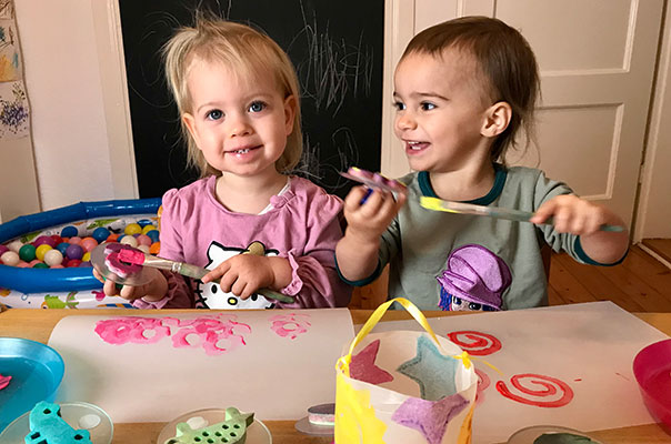 Laterne? Basteln! Die TiG! Tageskinder basteln ihre Laternen. TiG! Kindertagespflege in Braunschweig Tagesmutter Nicole Appel