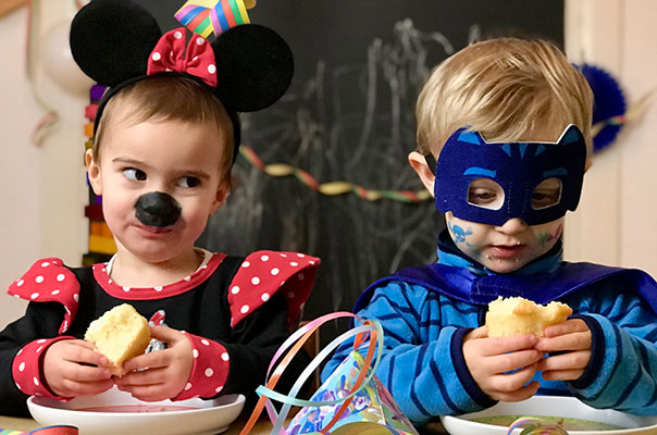 Wir bei TiG! feiern mit unserer Tagesmutter Fasching am Rosenmontag in Braunschweig.