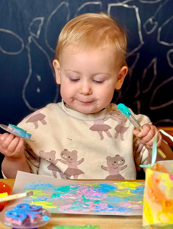 Wir stempeln unsere Laternen! Ahoi TiG! Kindertagespflege Braunschweig Gliesmarode – Krippe, Tagesmutter Nicole Appel Ahoi TiG! Kindertagespflege in Braunschweig Nicole Appel – Kindertagespflege, Krippe und Tagesmutter für Braunschweig Gliesmarode, Querum, Riddagshausen, Östliches Ringgebiet, Volkmarode, Bienrode, Waggum, Hondelage, Schuntersiedlung, Kralenriede, Dibbesdorf, Schwarzer Berg, Siegfriedviertel, Nordstadt und Schapen