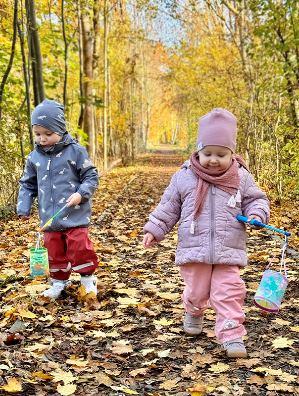 Wir gehen Laterne! Ahoi TiG! Kindertagespflege Braunschweig Gliesmarode – Krippe, Tagesmutter Nicole Appel Ahoi TiG! Kindertagespflege in Braunschweig Nicole Appel – Kindertagespflege, Krippe und Tagesmutter für Braunschweig Gliesmarode, Querum, Riddagshausen, Östliches Ringgebiet, Volkmarode, Bienrode, Waggum, Hondelage, Schuntersiedlung, Kralenriede, Dibbesdorf, Schwarzer Berg, Siegfriedviertel, Nordstadt und Schapen