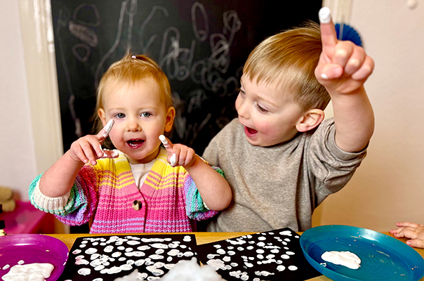 Bei Ahoi TiG! heißt es heute Ahoi Schneemann in da House! Kindertagespflege in Braunschweig Nicole Appel – Kindertagespflege, Krippe und Tagesmutter für Braunschweig Gliesmarode, Querum, Riddagshausen, Östliches Ringgebiet, Volkmarode, Bienrode, Waggum, Hondelage, Schuntersiedlung, Kralenriede, Dibbesdorf, Schwarzer Berg, Siegfriedviertel, Nordstadt und Schapen, Kitafinder